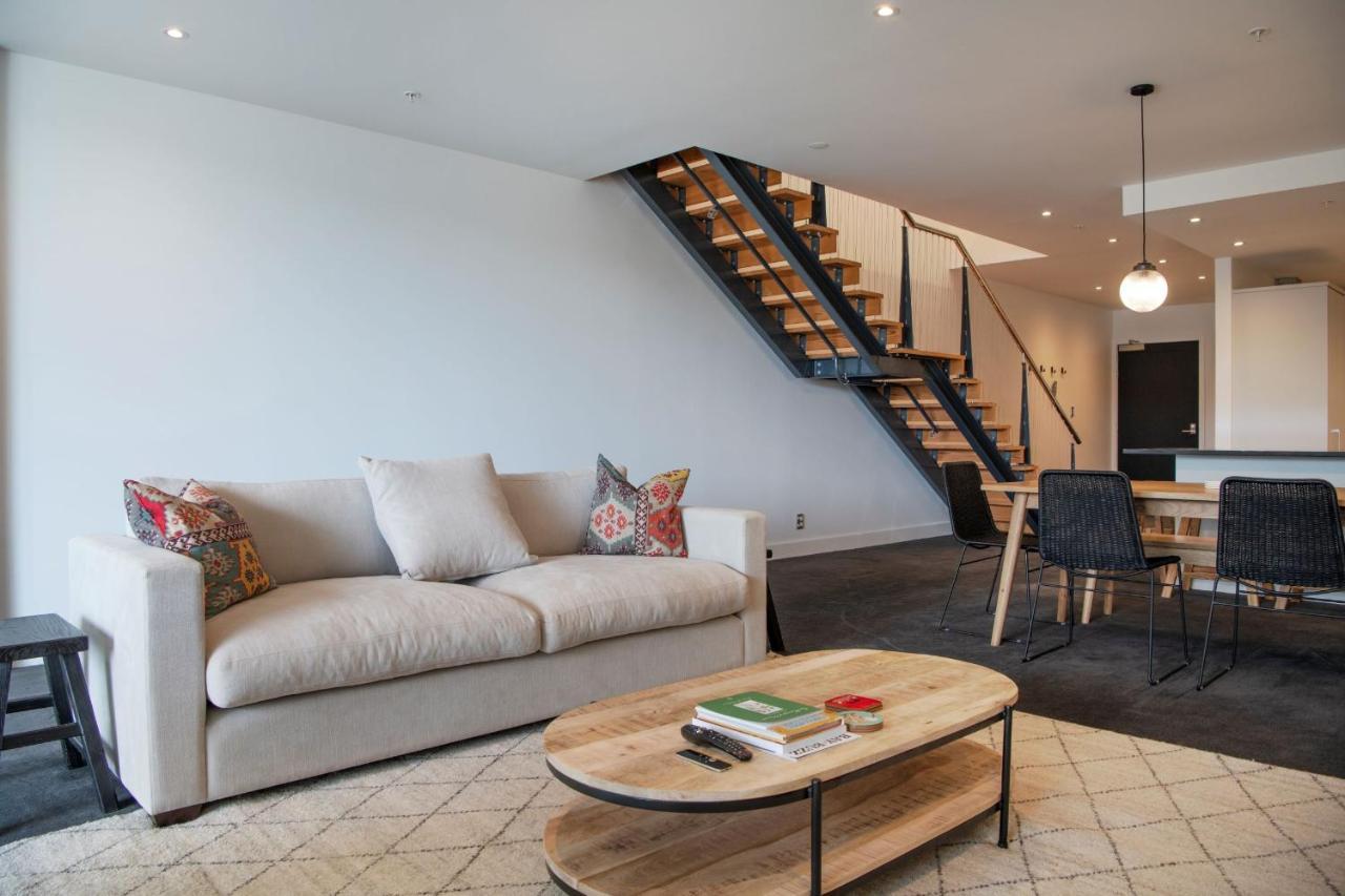 Loft At Shed 5 - Ahuriri Holiday Apartment เนเปียร์ ภายนอก รูปภาพ