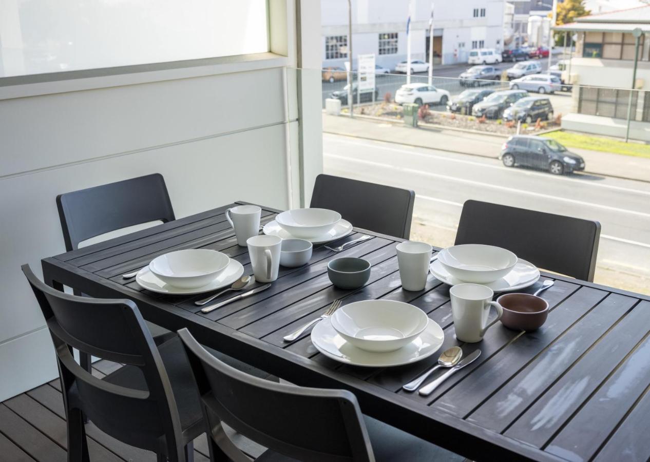 Loft At Shed 5 - Ahuriri Holiday Apartment เนเปียร์ ภายนอก รูปภาพ